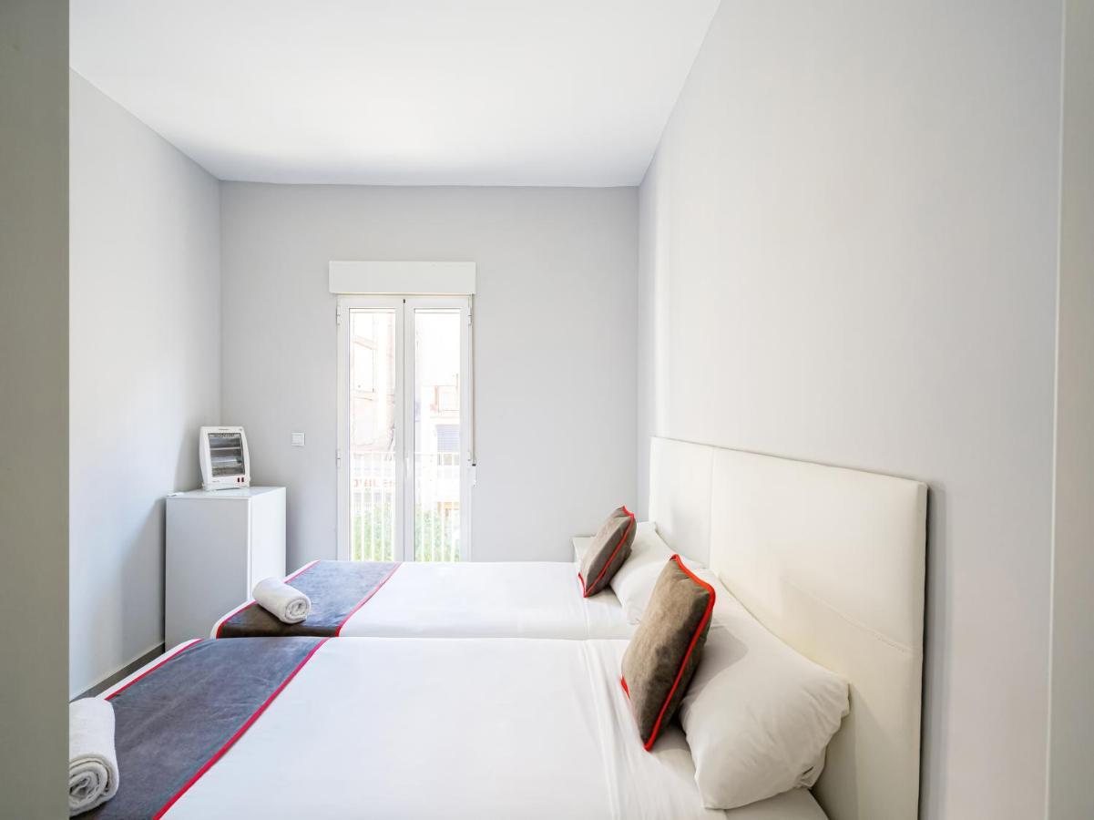 Hostal Jireh Alicante Exterior photo